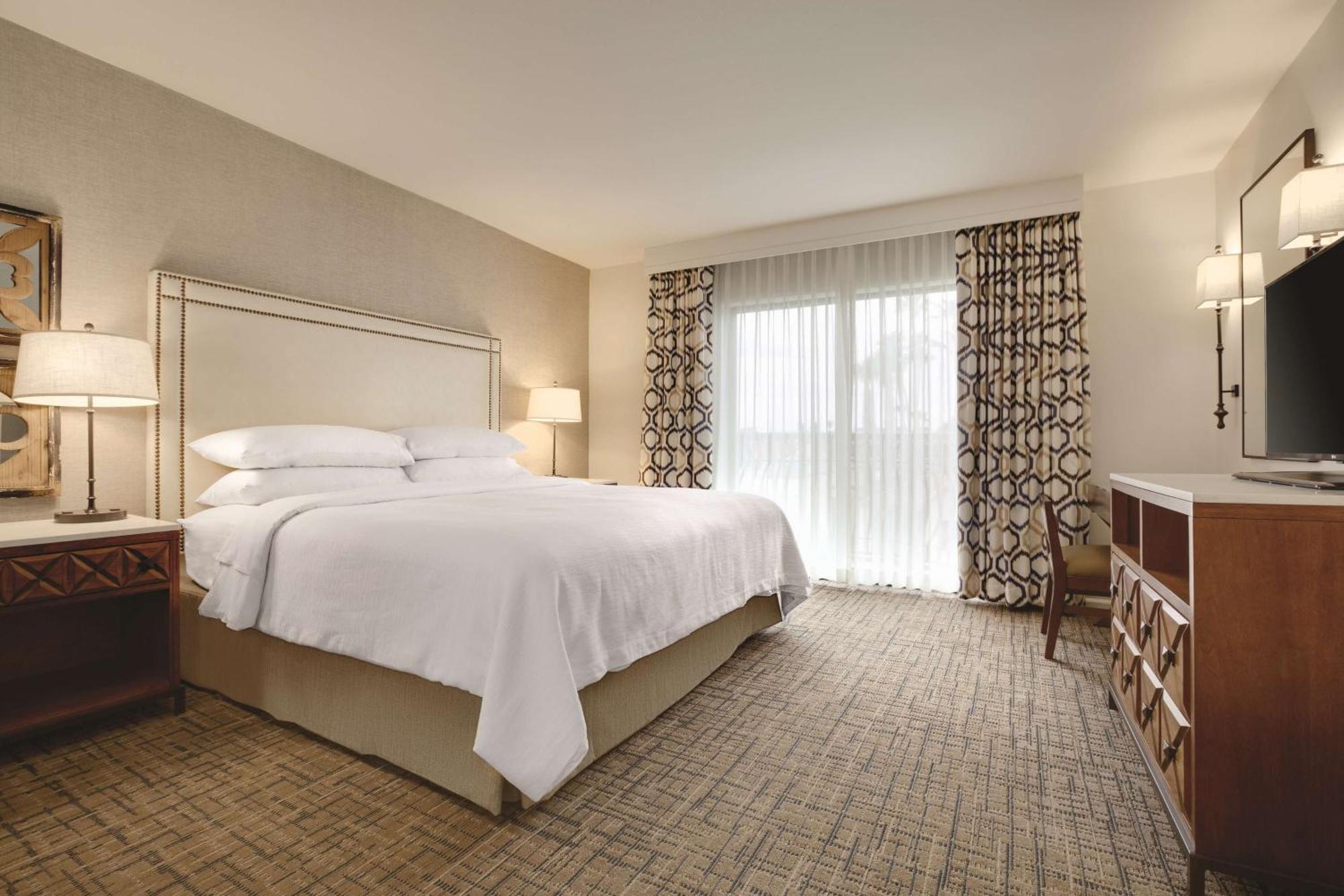 Embassy Suites By Hilton Scottsdale Resort Bagian luar foto