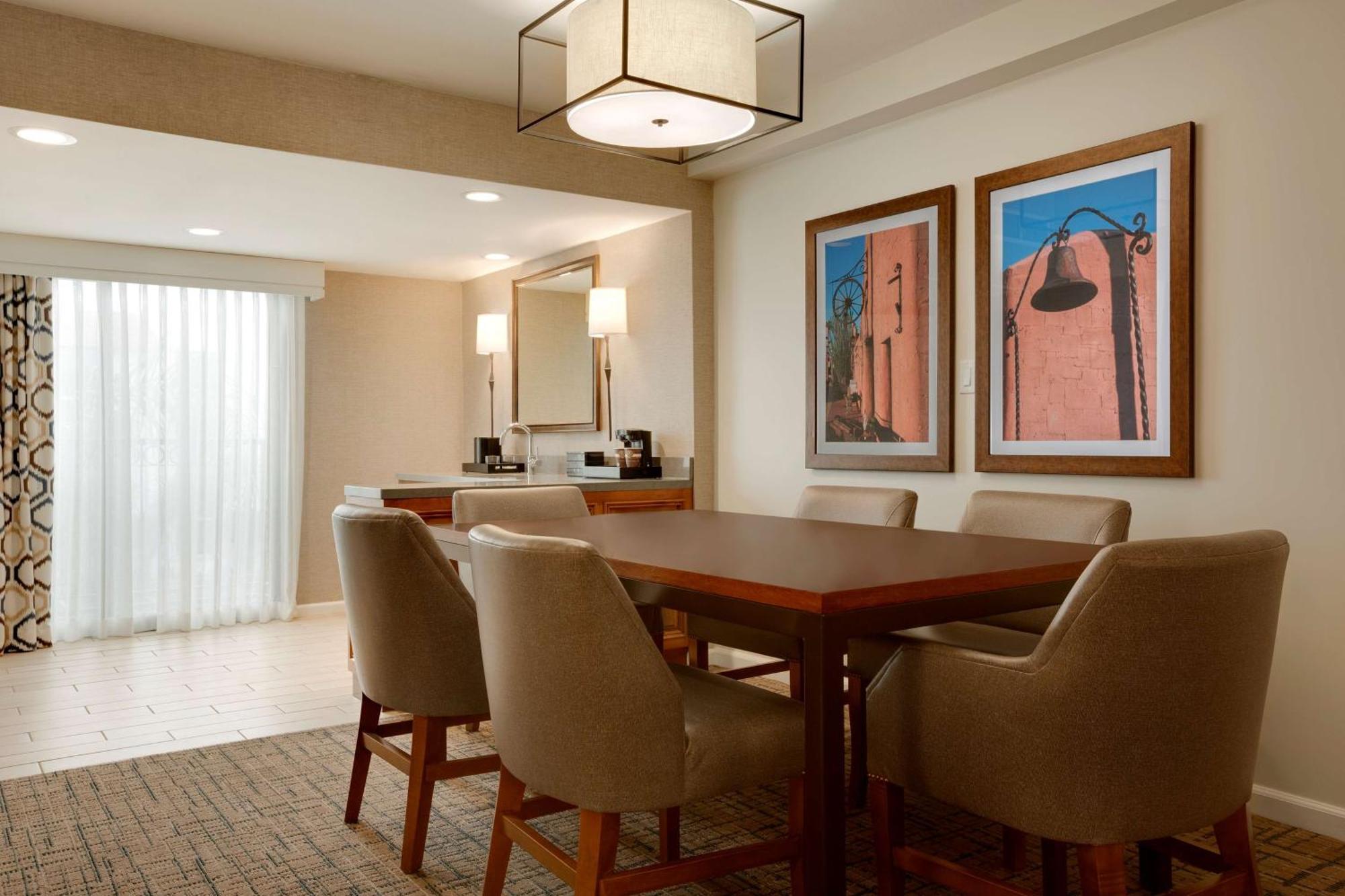Embassy Suites By Hilton Scottsdale Resort Bagian luar foto