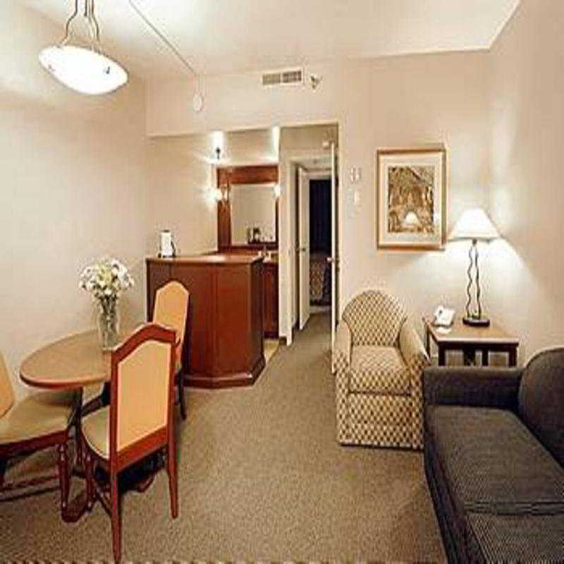 Embassy Suites By Hilton Scottsdale Resort Bagian luar foto