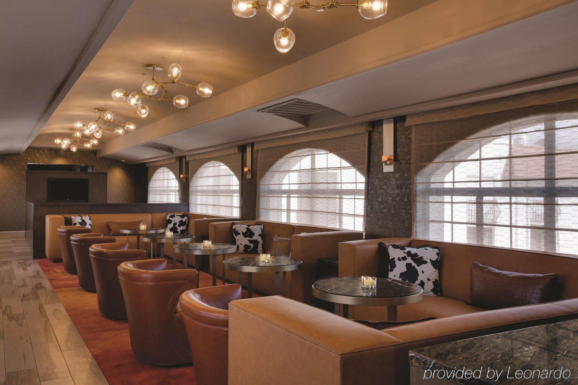 Embassy Suites By Hilton Scottsdale Resort Bagian luar foto